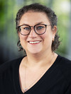  Julia Bzzi